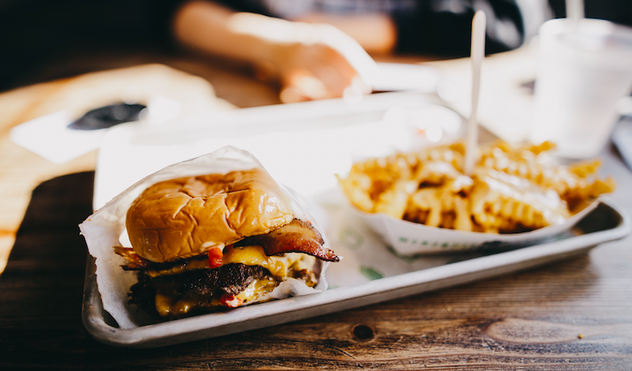 A Definitive Ranking Of The Top 10 Fast Food Chain Burgers In America